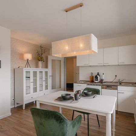 Exklusiv & Zentral: 1-Zi. Apartment Mit Balkon Stellplatz ไบรอยท์ ภายนอก รูปภาพ