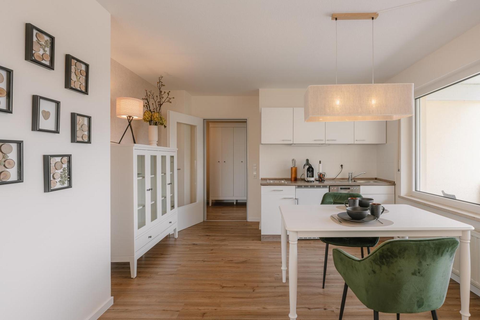 Exklusiv & Zentral: 1-Zi. Apartment Mit Balkon Stellplatz ไบรอยท์ ภายนอก รูปภาพ